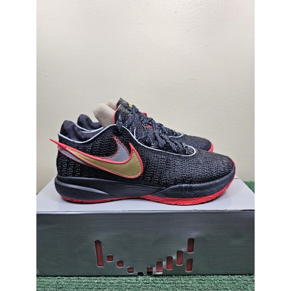 Nike LeBron James XX 20 Trinity Miami Heat Black Red Men's 9 WM 10.5 DJ5423-001 - Picture 1 of 13